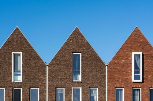 huizen met puntdak